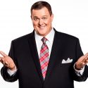 Billy Gardell!